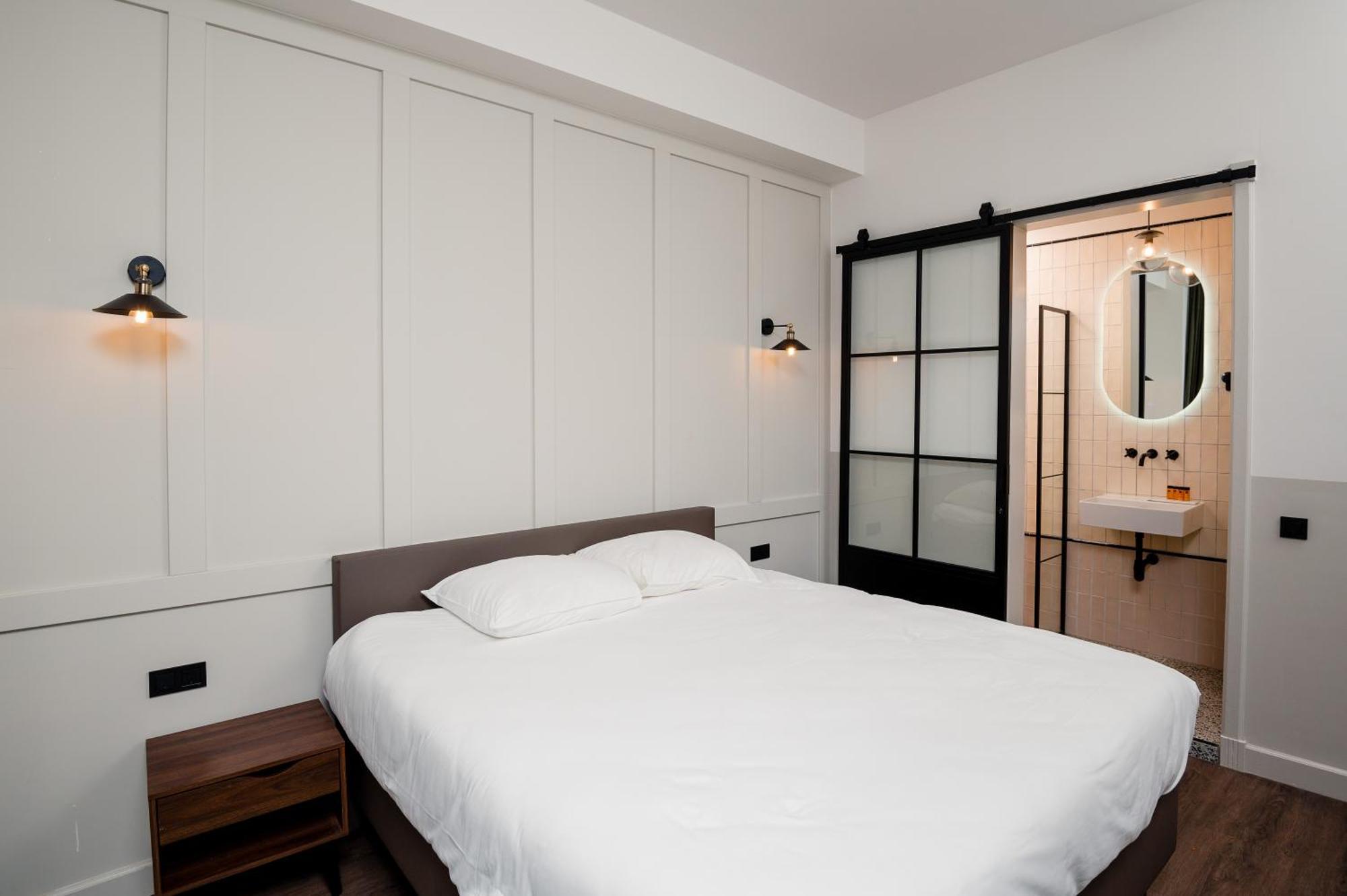 Mr.Lewis Rotterdam Hotel Eksteriør billede